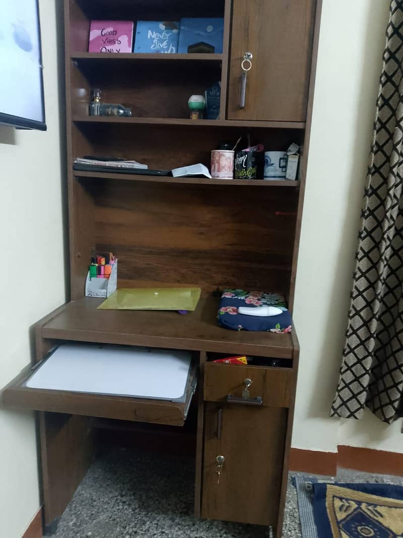 computer table/ study table 1