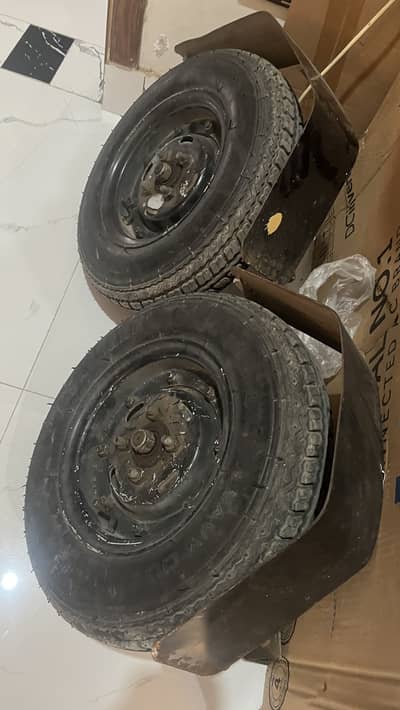 Just 3 month use electric scotty tyre ye bike ko b lg skty hy