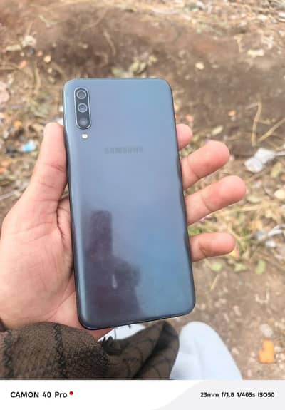 Samsung a50