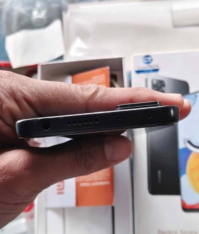 REDMI NOTE 11 PRO (8/128) I hand use