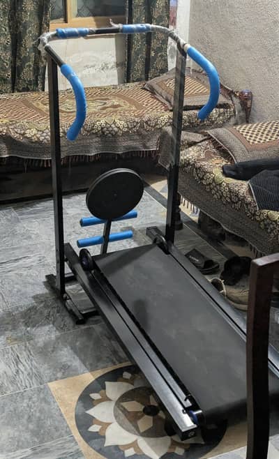 Manual treadmill