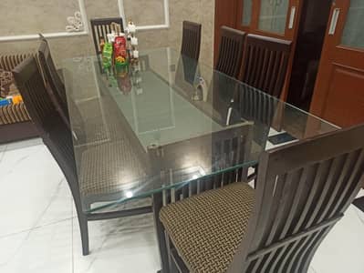 Dining table + 8 seats