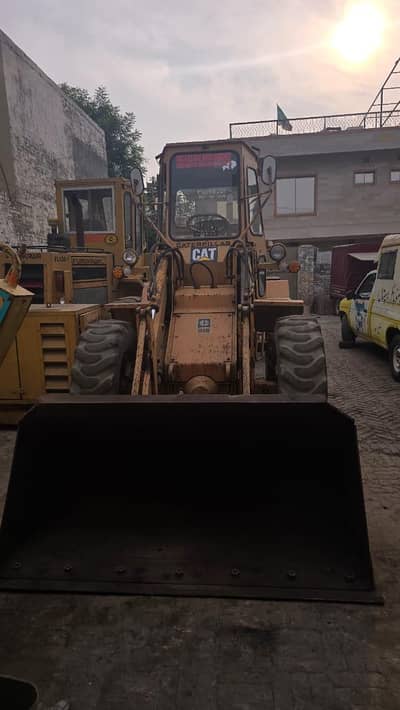 Cat Wheel Loader & Uni Loader