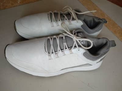 Golf spike less golf shoes size 10UK