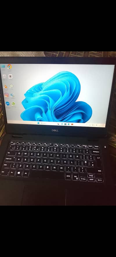 Dell latitude 3400  8/128. corei5 8th generation