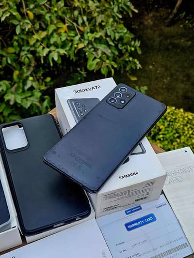 Samsung Galaxy A72  with Original Box & Cover For Sale & exchange