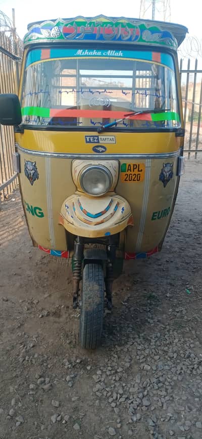 Tazrafter 200cc  auto  Raksha bilkul safe condition