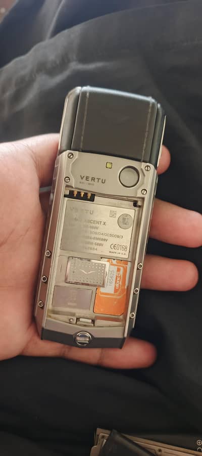 vertu mobile for sale