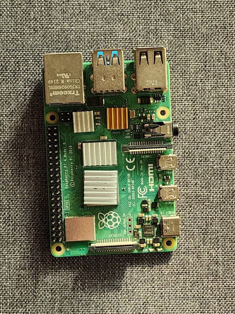 raspberry pi 4b 0