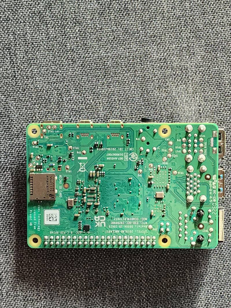raspberry pi 4b 3
