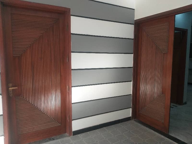 Upper Portion For Rent 8