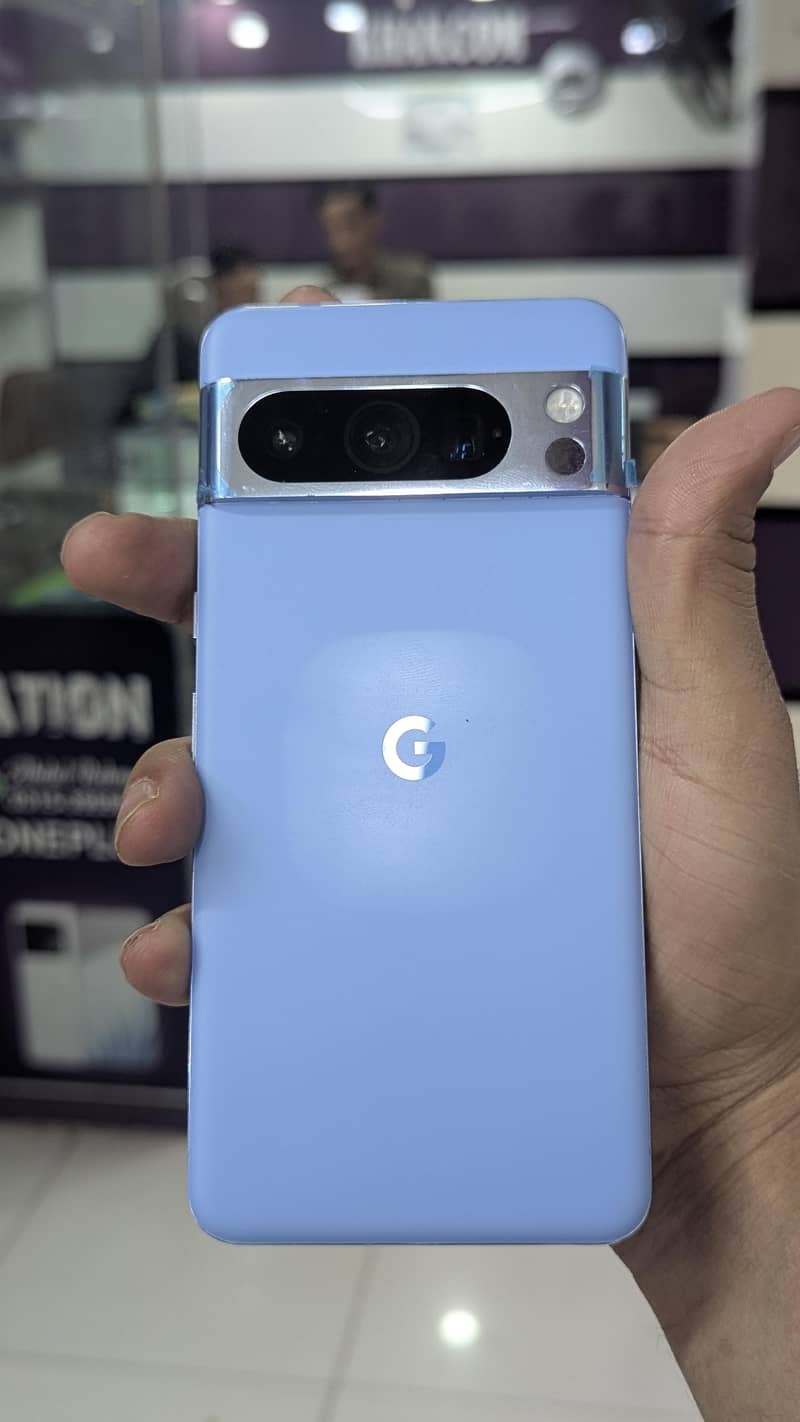 Google Pixel 8 pro 0