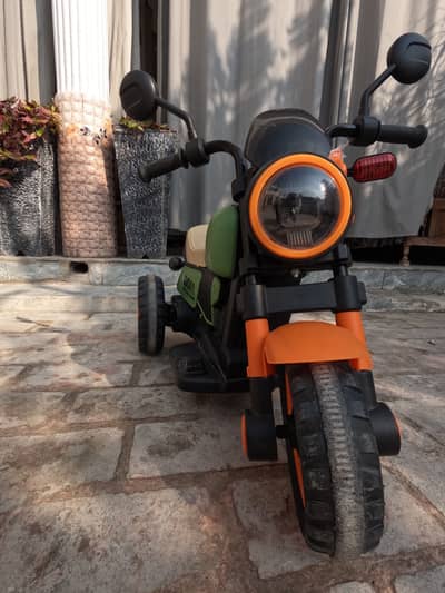 Tomkin motor sport super battery scooter