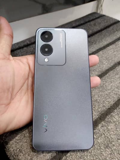 VIVO Y17s