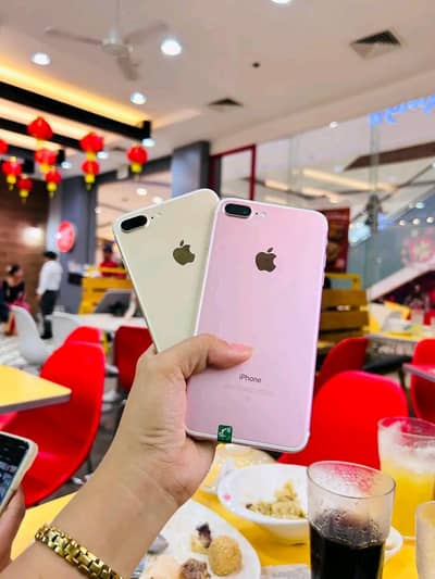 Iphone 7plus pta approved 128GB My WhatsApp number  0325-15-67-306