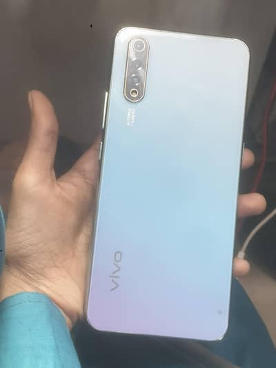 Vivo S1 Mobile selling