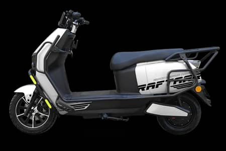 Crown flash lithium 1500W scooty electic bike