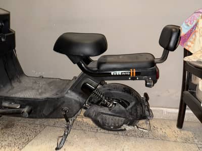 Electric evee mito for urgent sale