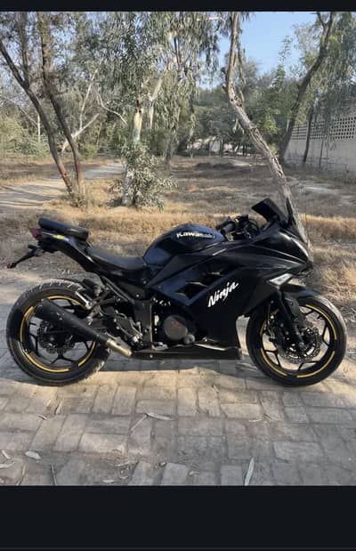 Kawasaki 20 model lush condition  all ok