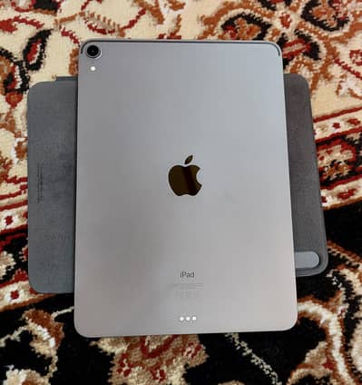 iPad Pro (11-inch) 9.8/10 Condition