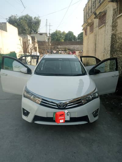 Toyota Corolla altis grande 2016