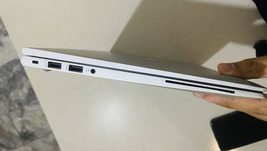 HP elitebook 840 G8 Notebook