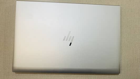 HP EliteBook 840 G8 – 8GB RAM | 256GB NVMe SSD | 4–5 Hours