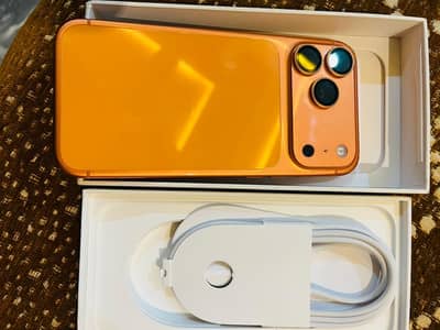 Iphone 17 pro max 128gb BH 100% totally genuine with box and charger