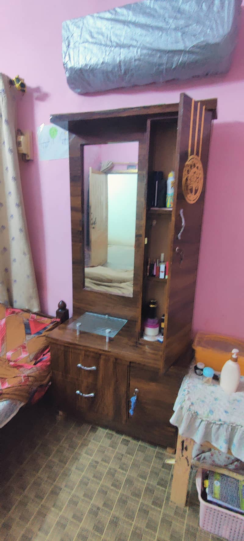 dressing table 2