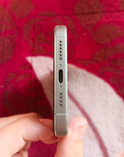 15 PRO MAX WITH BOX NATURAL TITANIUM