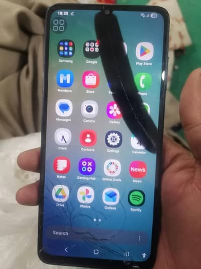 samsung a06 4 64 bus panel kharab hai lekin working Kartha ha