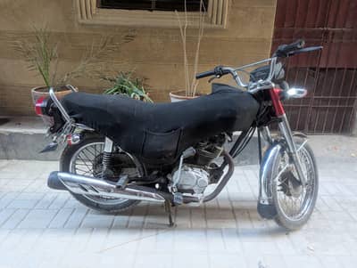 Honda CG 125cc 2022 in genuine condition