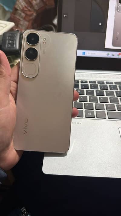 vivo y 200