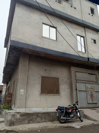 Sawa 2 Marla Triple Storey House in Ghous Nagar, Faisalabad Near D Type Colony