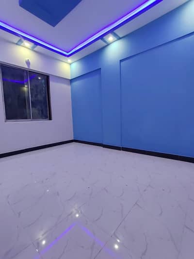 Prime Location 950 Square Feet Flat For sale Is Available In North Karachi - Sector 11-C/1