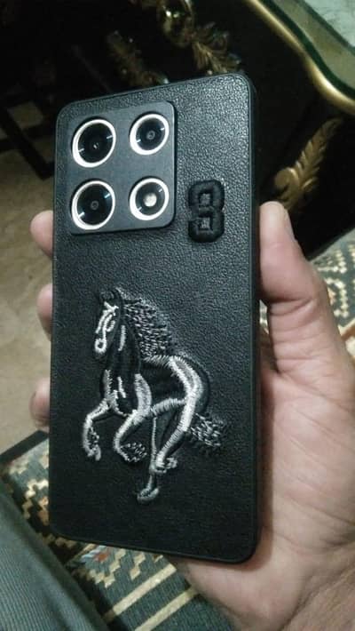 Infinix note 30 pro full boxx condition 10by10 hai female hand used