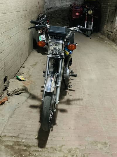 Honda 125 2015 Model brand new