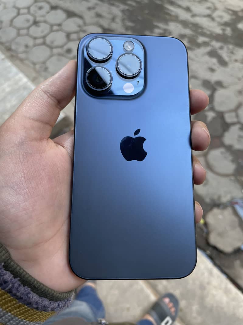 iphone 15 pro 3