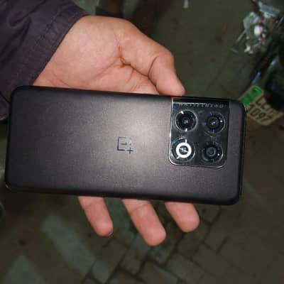 12+12 gb 24gb ram 256 gb storge