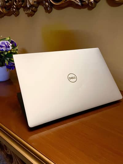 Dell XPS Core i5 8th Gen