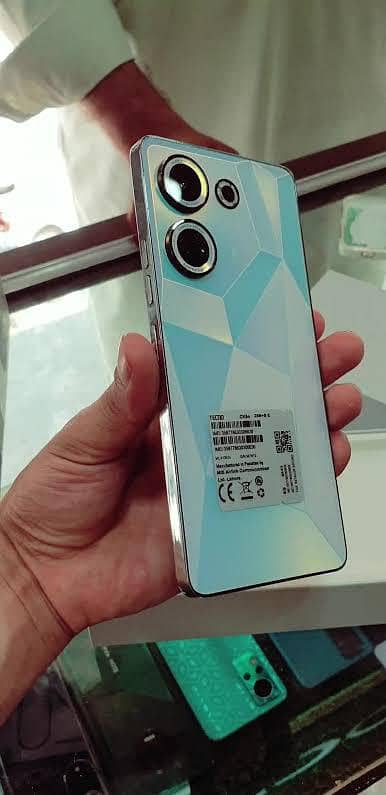 Tecno camon 20 8+8 256