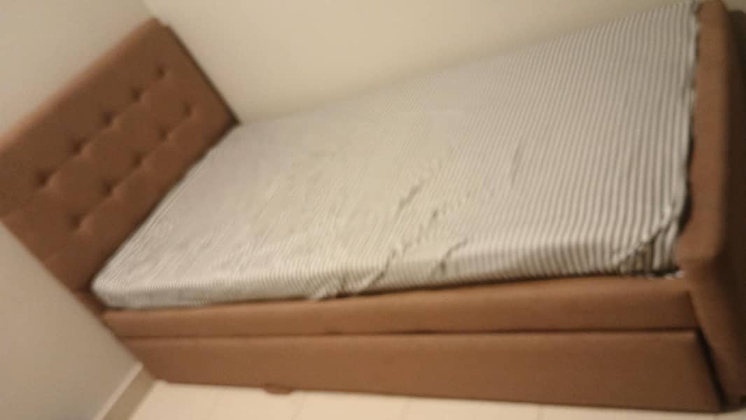 dubble single bed 4