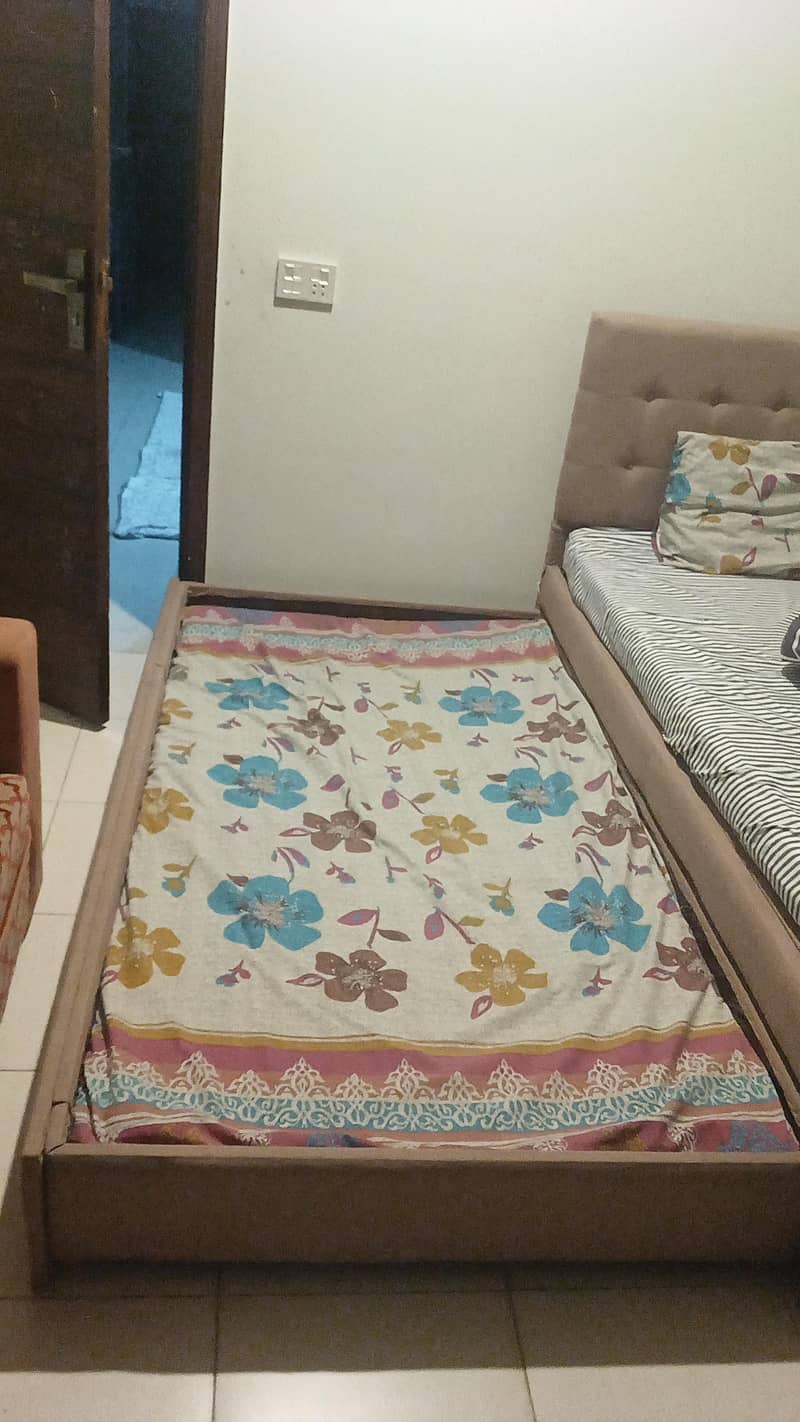 dubble single bed 5