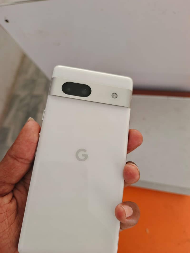 Google pixel 7a 5