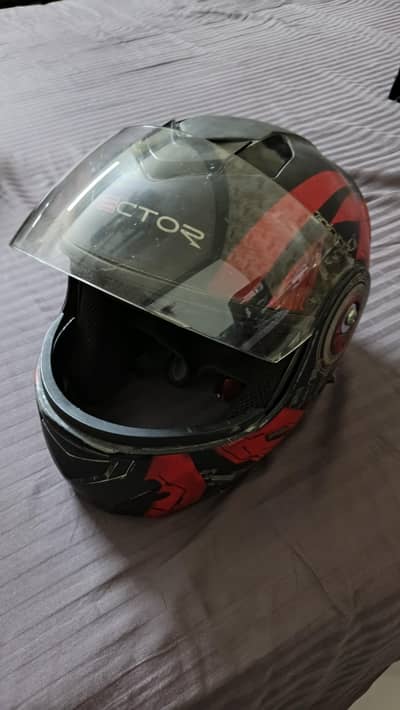 2 Vector modular helmets