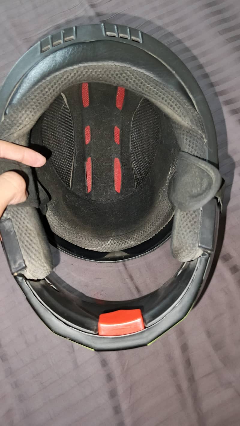 2 Vector modular helmets 8