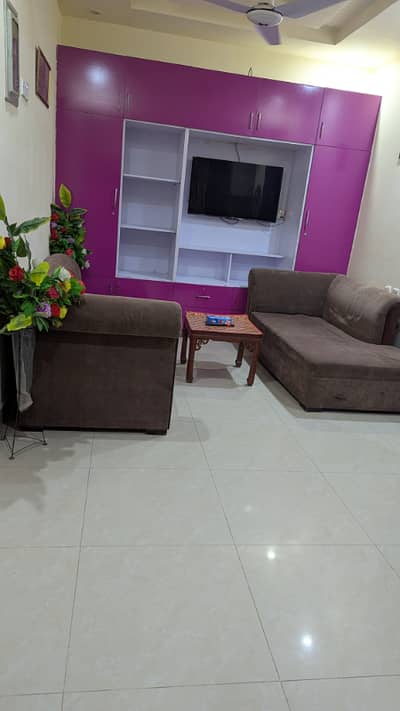 ONE BED APARTMENT TVL/KITCHEN AVAILABLE FOR RENT ON DAILY BASIS IN ISLAMABAD