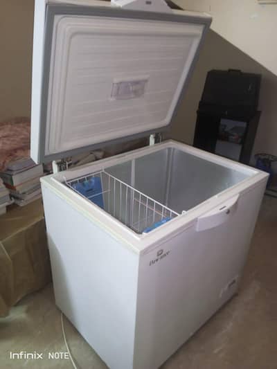 Used Freezer for sale (urgent!!!)