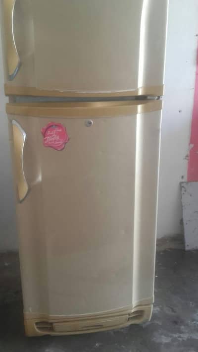 large size urgent sale perfect cooling good condition just buy and use