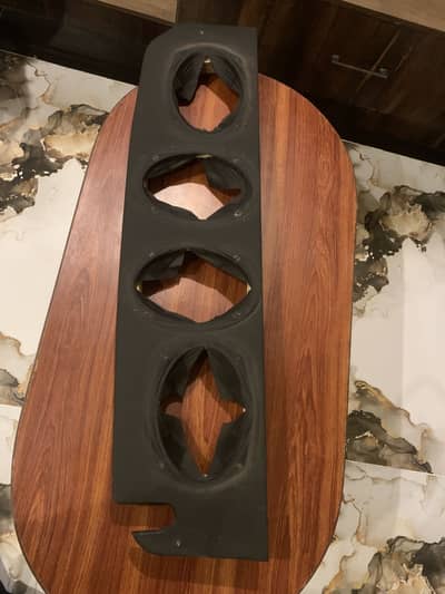 Speaker Board in new condition.